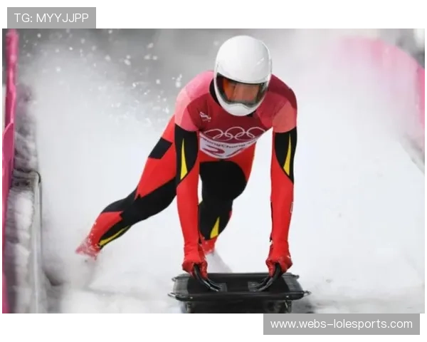 男子钢架雪车第一轮：殷正暂第一，陈文浩第五