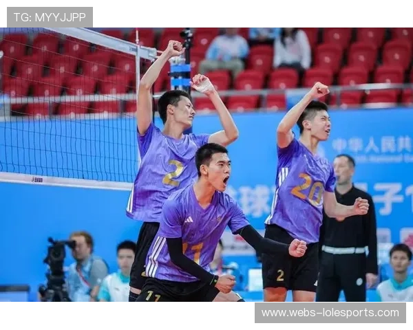 阿迪达斯队服定制业务登陆中国，为32支全运队伍提供装备